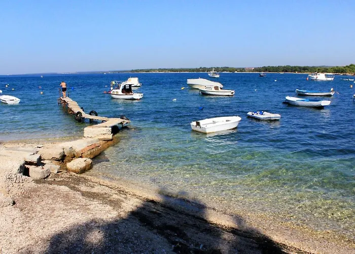 With A Parking Space Stinjan, - 11633