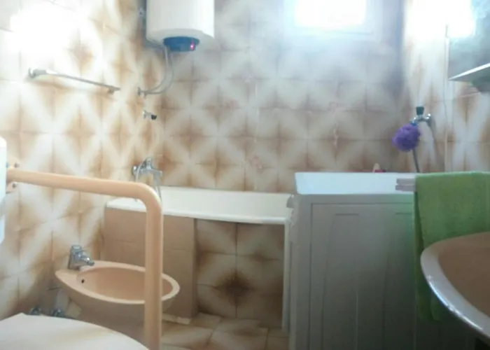 아파트 With A Parking Space Stinjan, - 11633 풀라